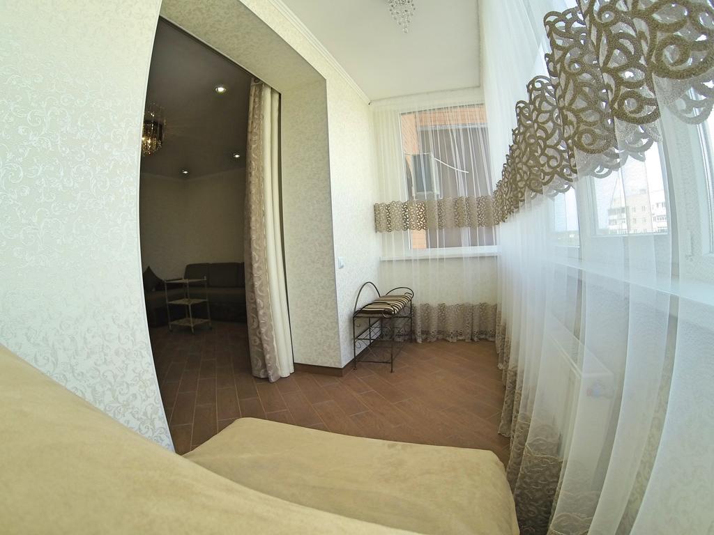 Naberezhnaya Roshen Apartamento Vinnytsia Exterior foto