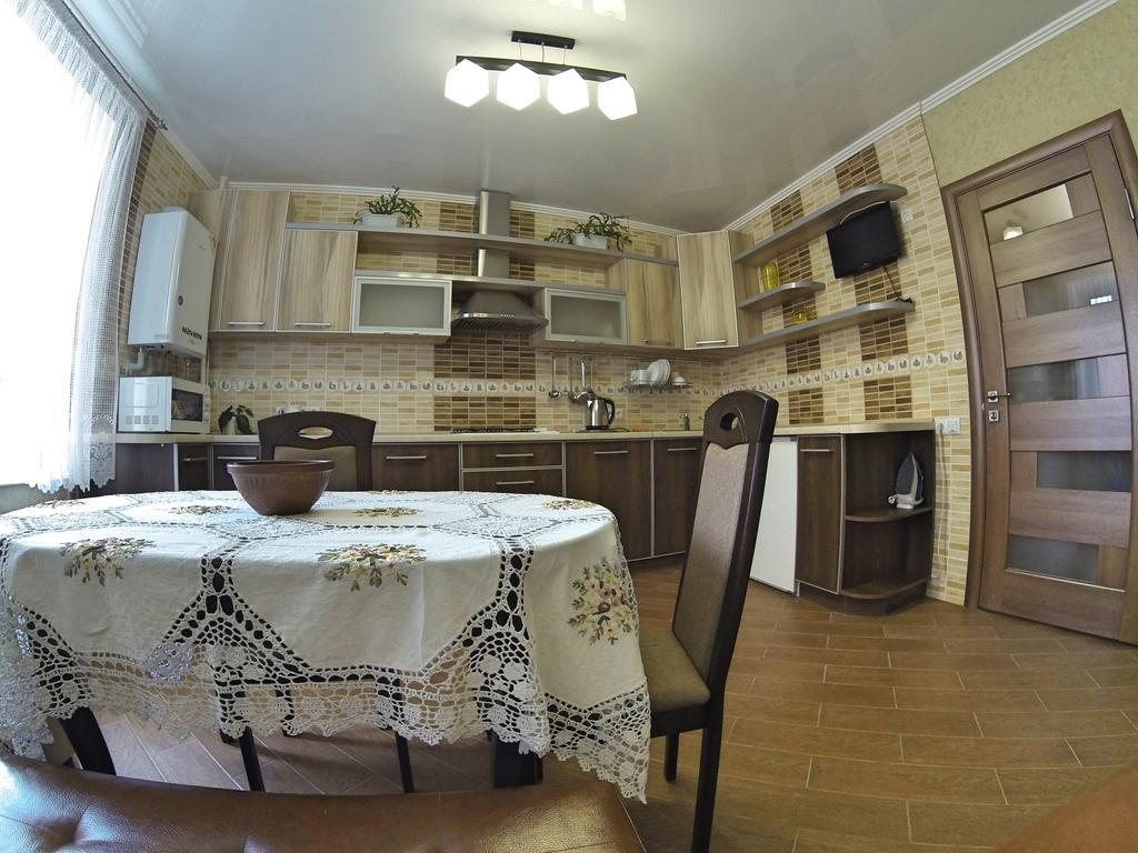 Naberezhnaya Roshen Apartamento Vinnytsia Exterior foto