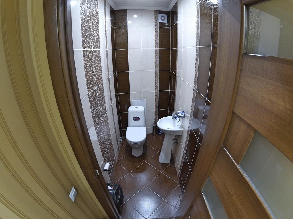 Naberezhnaya Roshen Apartamento Vinnytsia Exterior foto